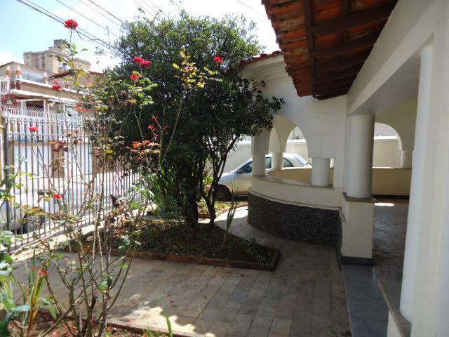 Casa, Colégio Batista, 6 Quartos, 2 Vagas, 2 Suítes