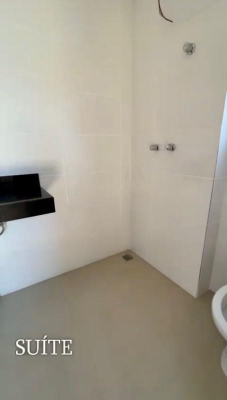 Cobertura, Estoril, 2 Quartos, 2 Vagas, 1 Suíte