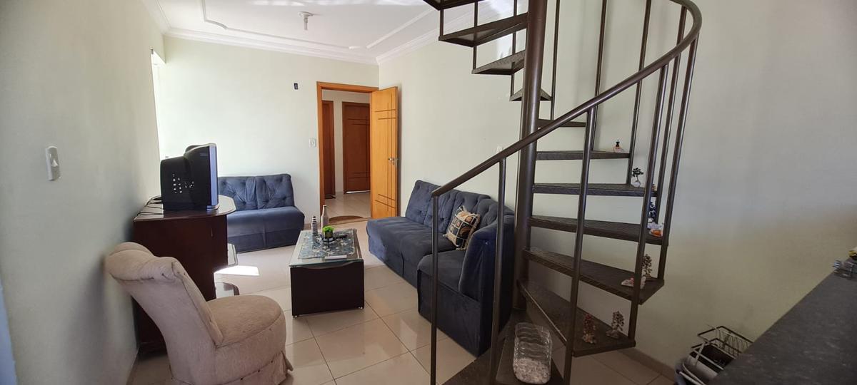 Cobertura, Arvoredo, 2 Quartos, 1 Vaga