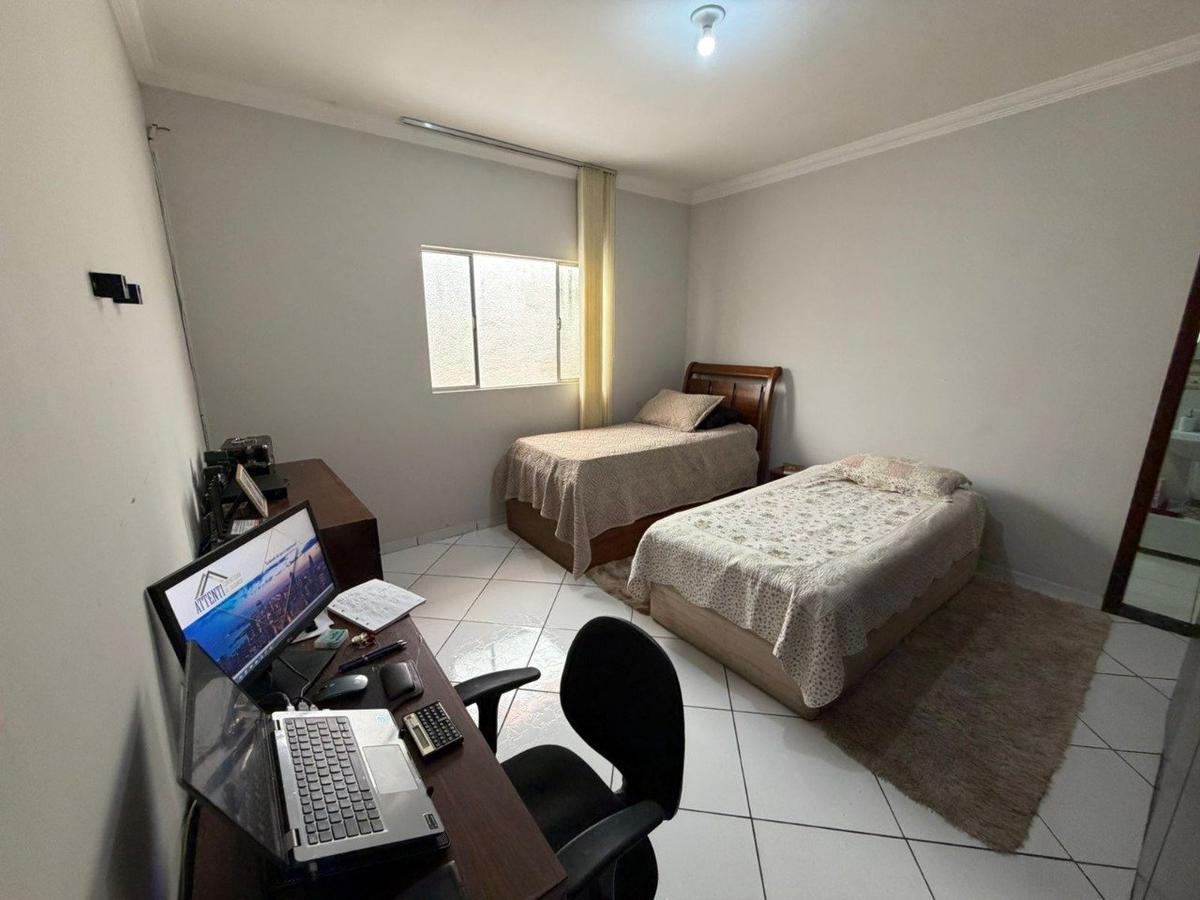 Casa, Europa, 3 Quartos, 3 Vagas, 1 Suíte