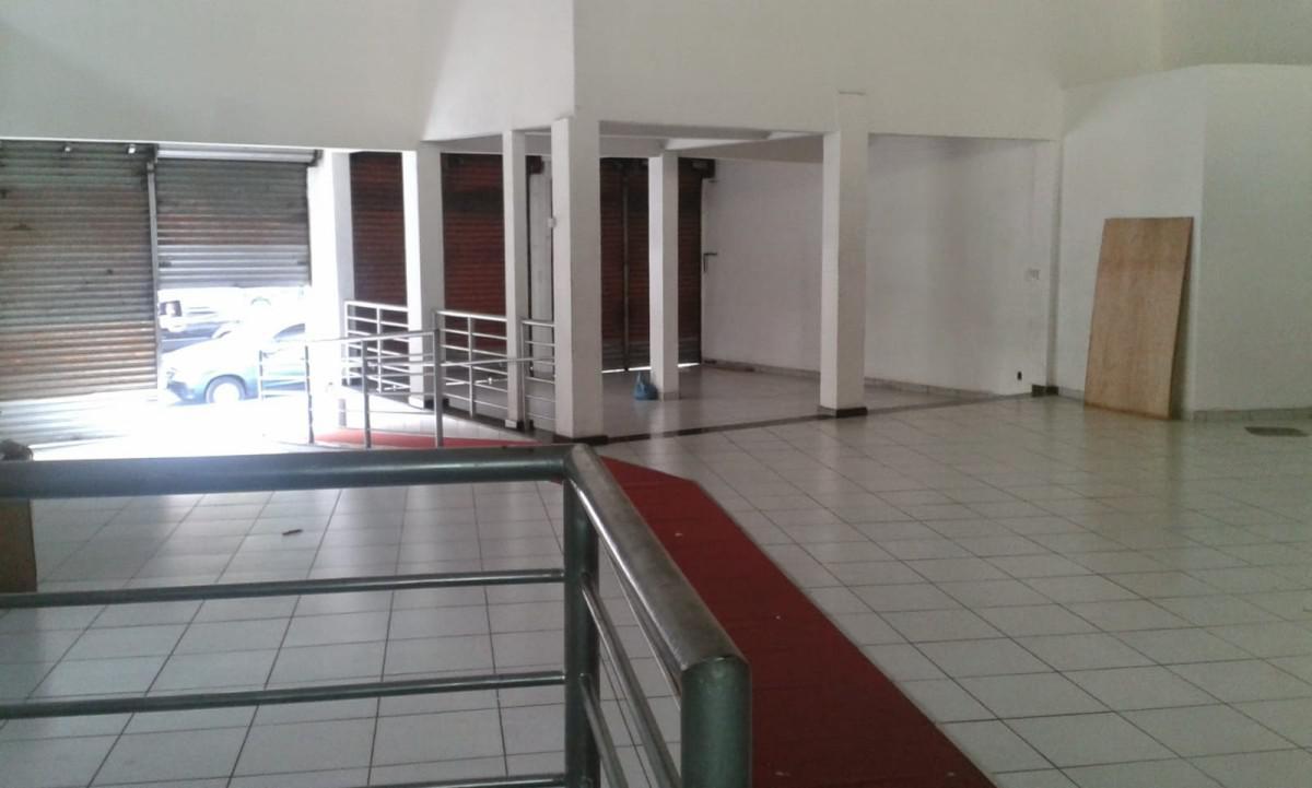 Andar, Sagrada Família, 0 Quarto, 0 Vaga