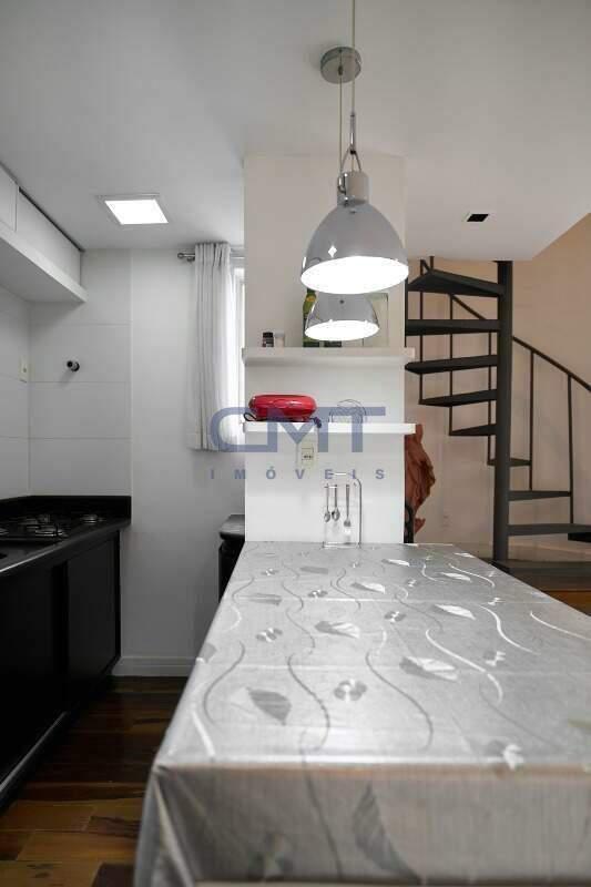 Cobertura, Estoril, 1 Quarto, 2 Vagas, 1 Suíte