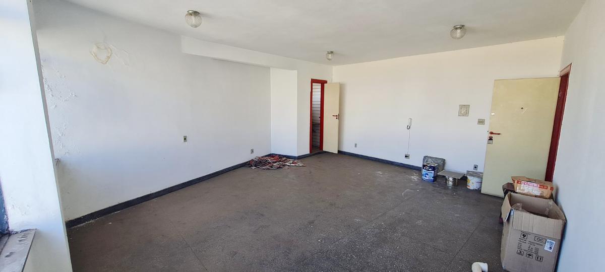 Sala, Santa Inês, 0 Quarto, 0 Vaga