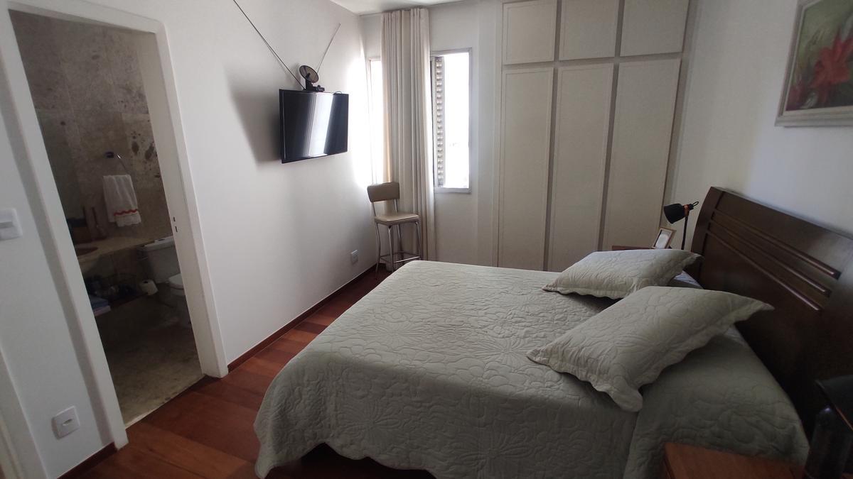 Apartamento, Funcionários, 3 Quartos, 1 Vaga, 1 Suíte
