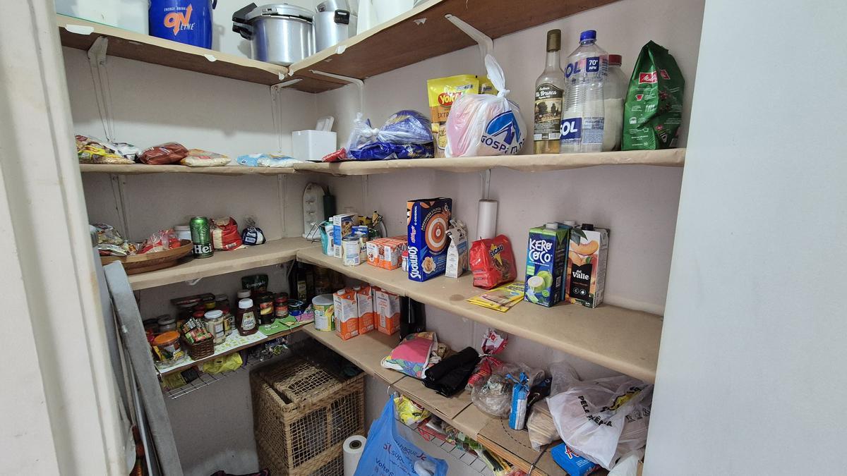 Casa, Ouro Preto, 5 Quartos, 2 Vagas, 1 Suíte