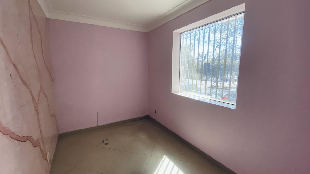 Casa, Santa Efigênia, 3 Quartos, 0 Vaga