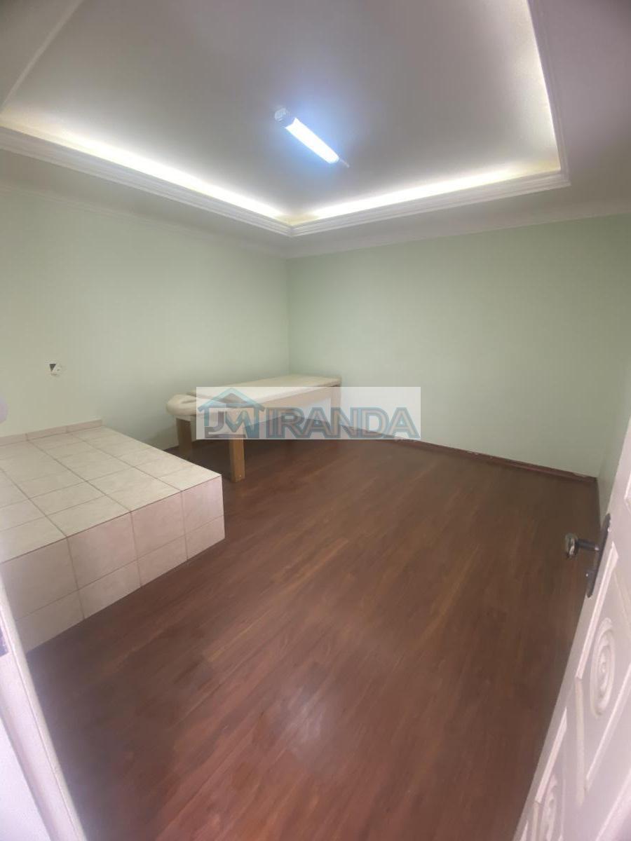 Casa, Castelo, 5 Quartos, 6 Vagas, 2 Suítes