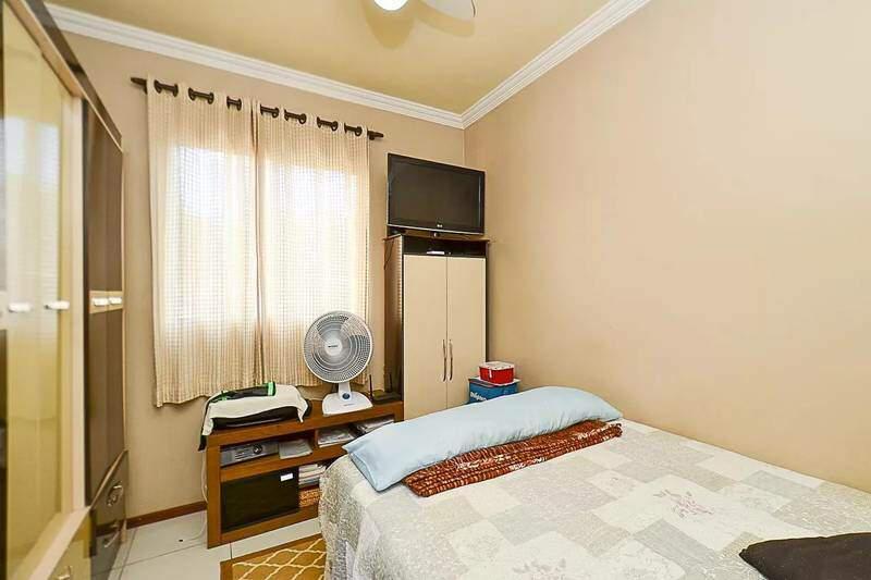 Apartamento, Sagrada Família, 2 Quartos, 1 Vaga, 1 Suíte