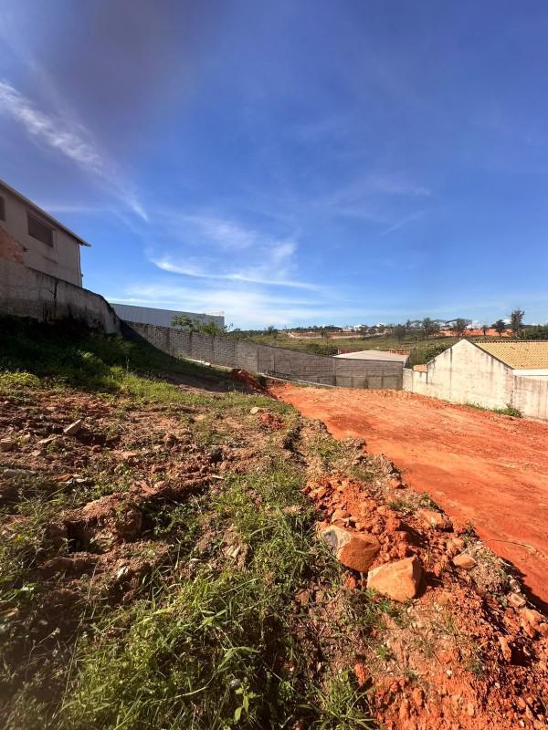 Lote, São João, 0 Quarto, 0 Vaga