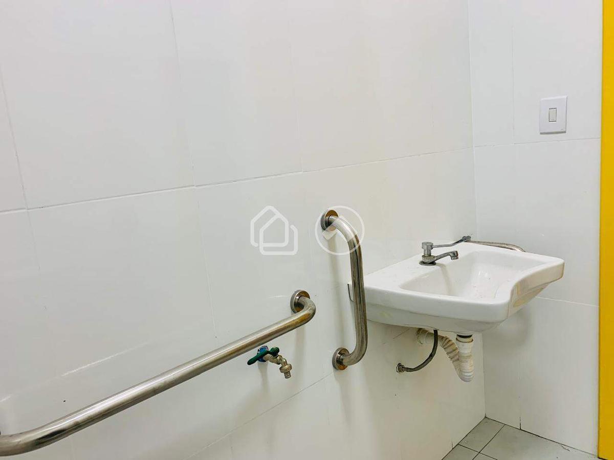 Loja, Buritis, 1 Vaga