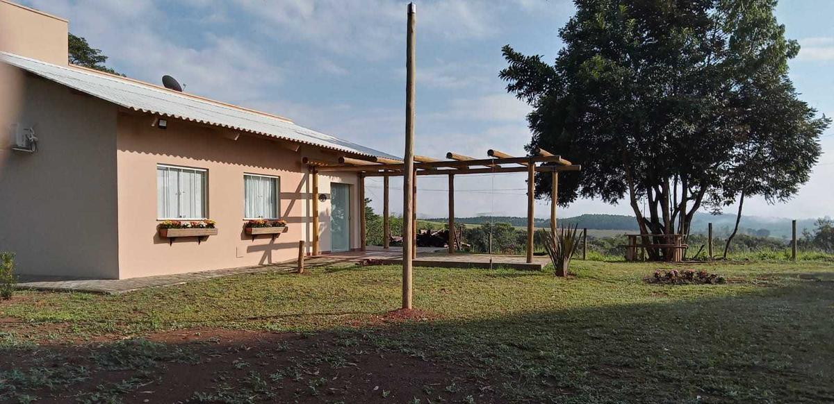 Fazenda, Zona Rural, 3 Quartos, 2 Vagas, 2 Suítes