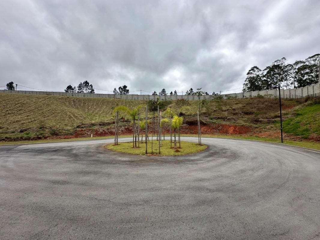 Lote, Nova Lima, 0 Quarto, 0 Vaga