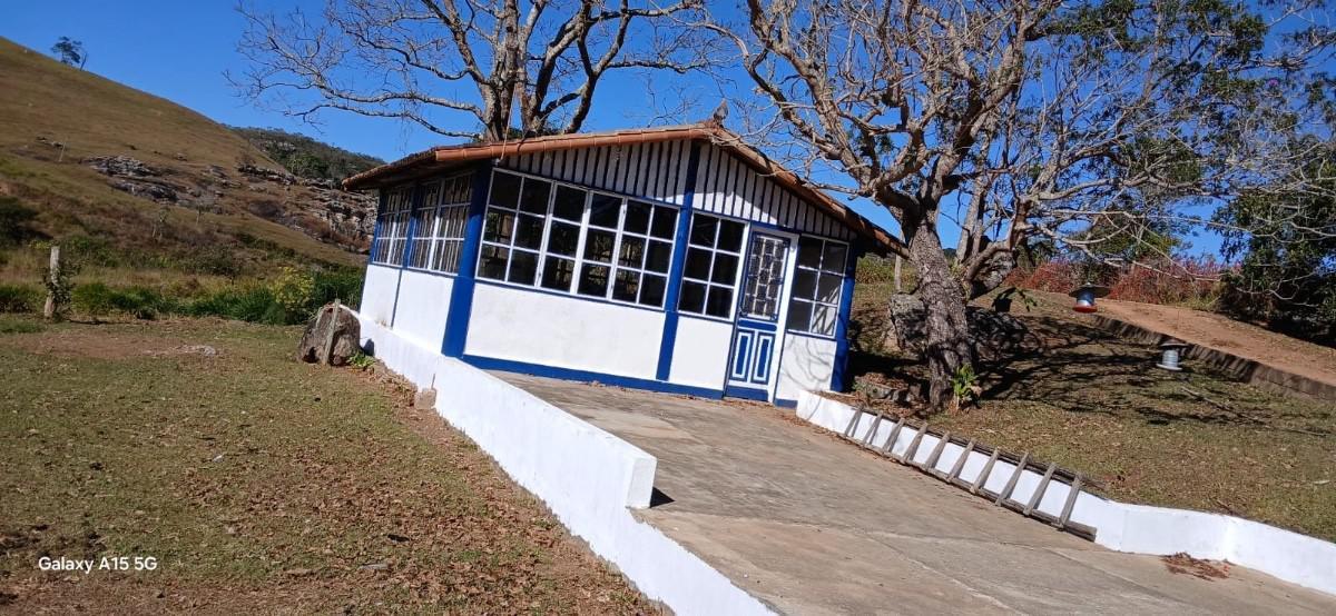 Fazenda, Centro, 6 Quartos, 10 Vagas, 2 Suítes