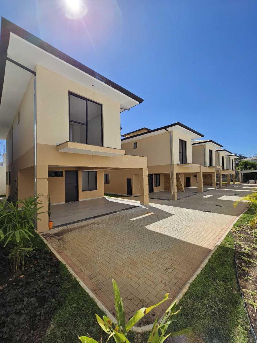 Casa, São Luiz (pampulha), 4 Quartos, 2 Vagas, 1 Suíte