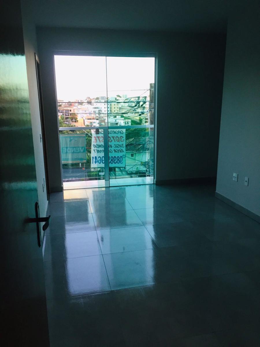 Casa, Cabral, 3 Quartos, 3 Vagas, 1 Suíte