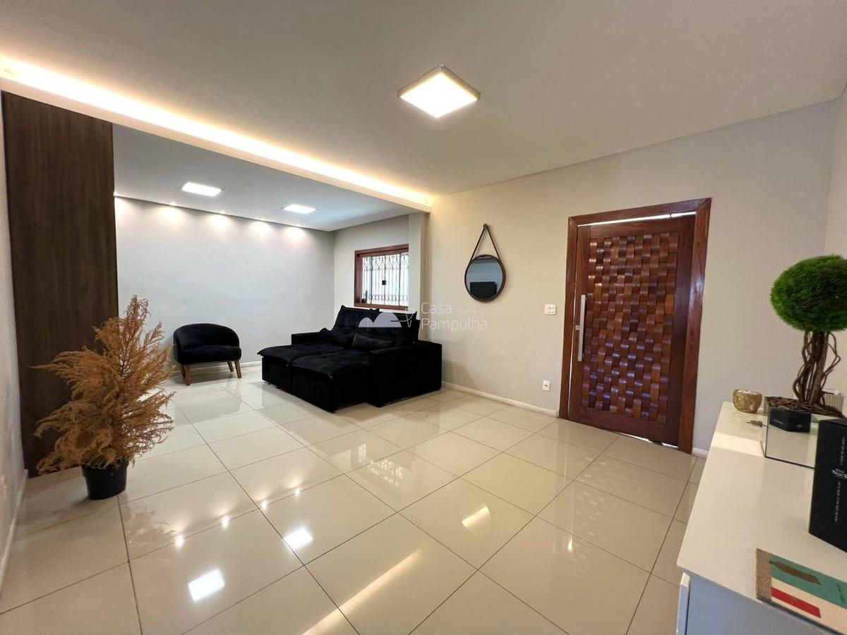 Casa, Santa Mônica, 3 Quartos, 3 Vagas, 2 Suítes