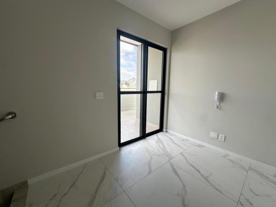 Cobertura, Sagrada Família, 3 Quartos, 3 Vagas, 1 Suíte