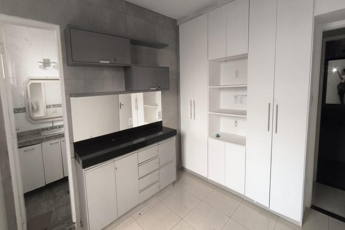 Casa, Cidade Nova, 5 Quartos, 4 Vagas, 2 Suítes