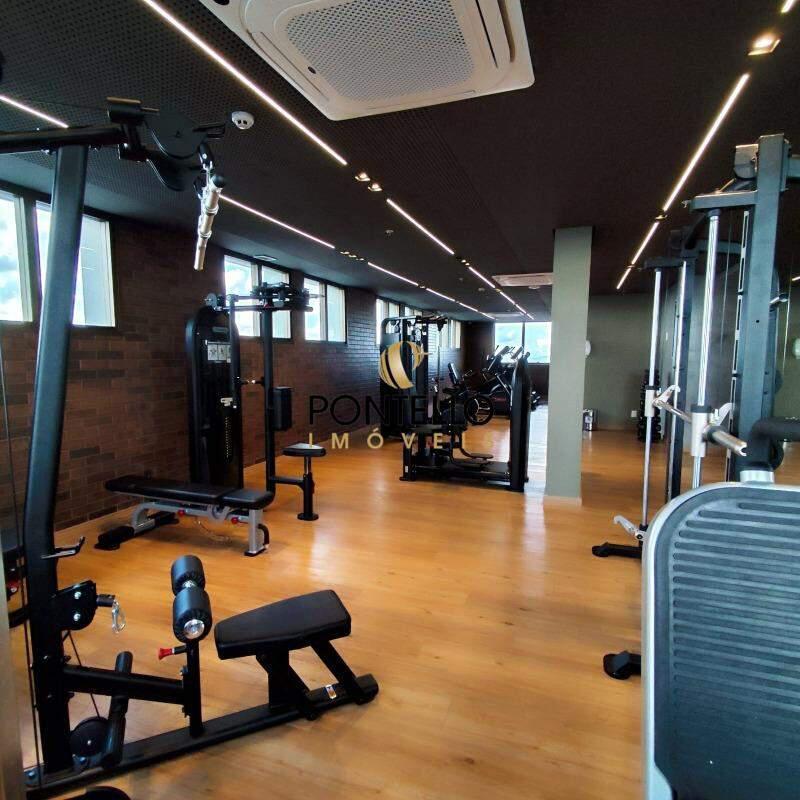 Apartamento, Estoril, 2 Quartos, 1 Vaga, 2 Suítes