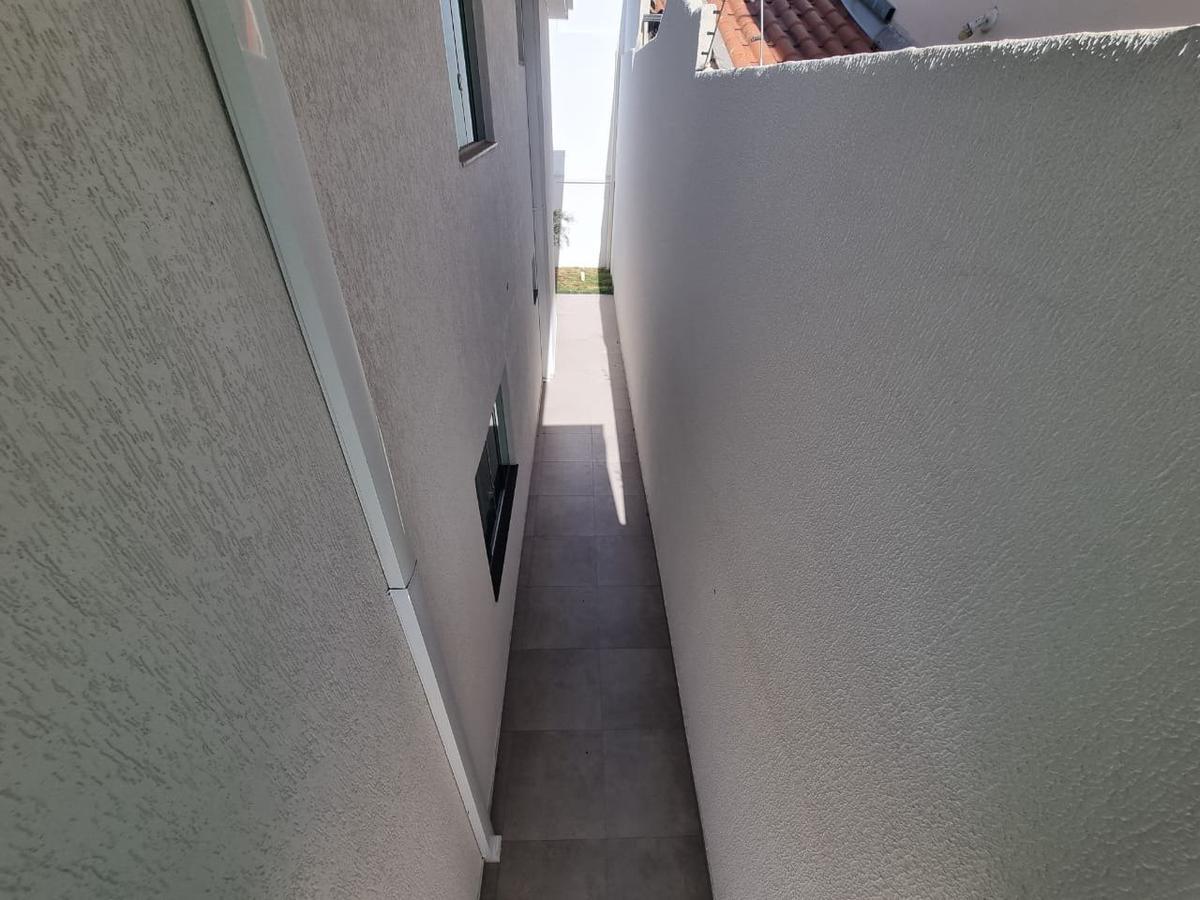 Casa, Planalto, 2 Quartos, 1 Vaga, 1 Suíte