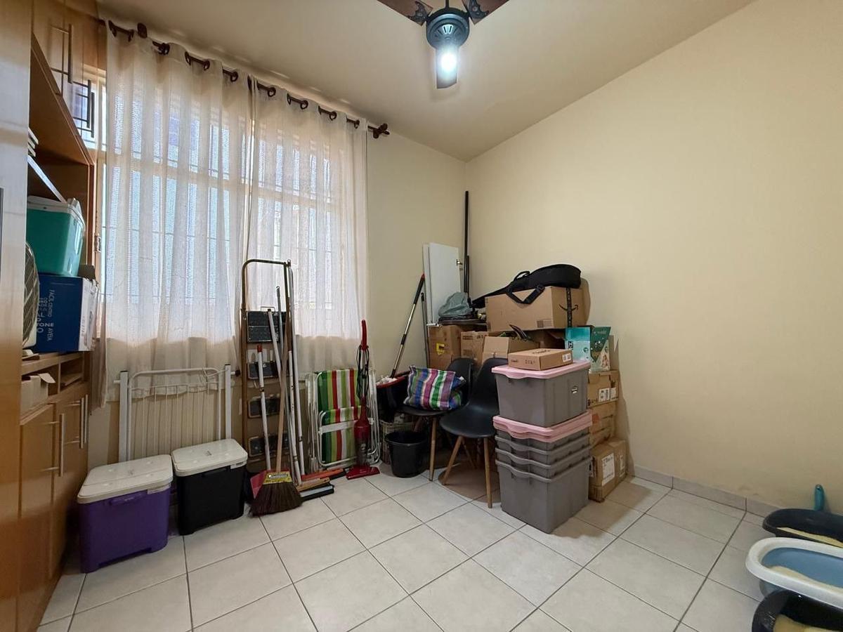 Casa, Itapoã, 3 Quartos, 4 Vagas, 1 Suíte