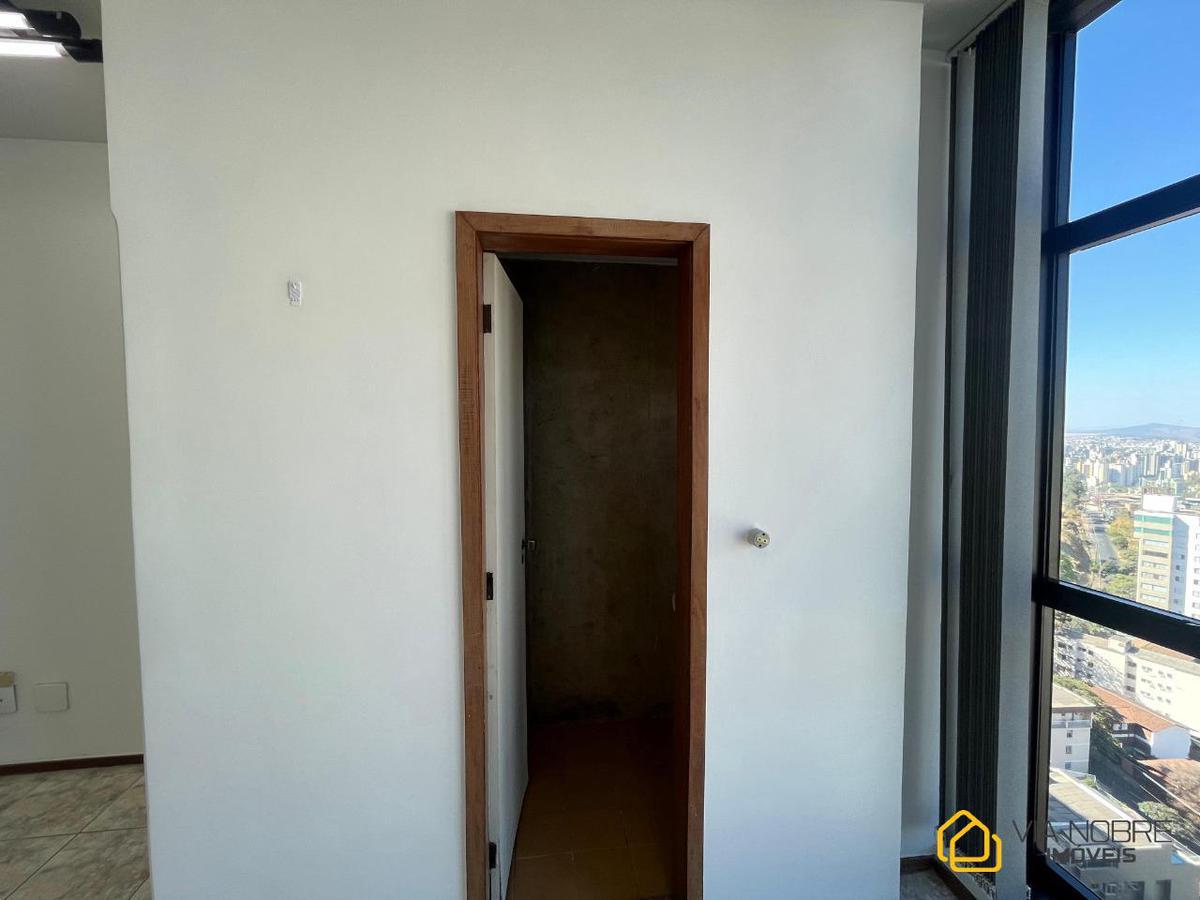 Sala, Luxemburgo, 1 Vaga