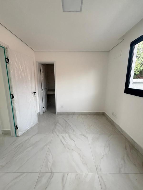 Casa, Planalto, 3 Quartos, 2 Vagas, 1 Suíte