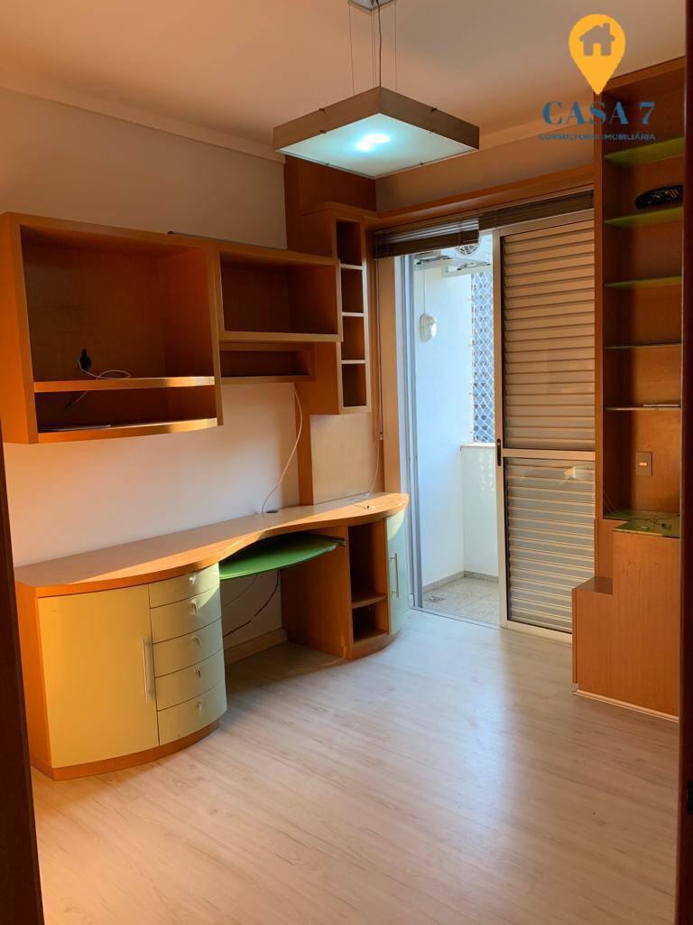 Apartamento, Centro, 2 Quartos, 2 Vagas, 1 Suíte