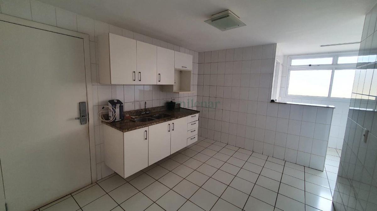 Apartamento, Alphaville - Lagoa dos Ingleses, 4 Quartos, 3 Vagas, 2 Suítes