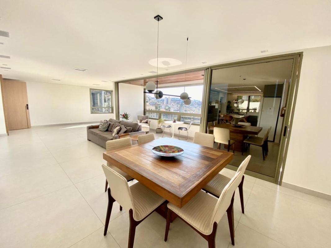 Apartamento, Santa Lúcia, 4 Quartos, 4 Vagas, 4 Suítes