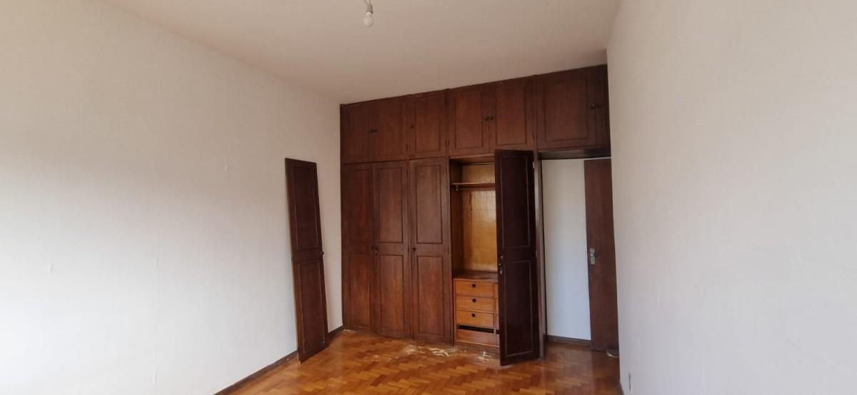 Casa, Santa Inês, 5 Quartos, 3 Vagas, 1 Suíte