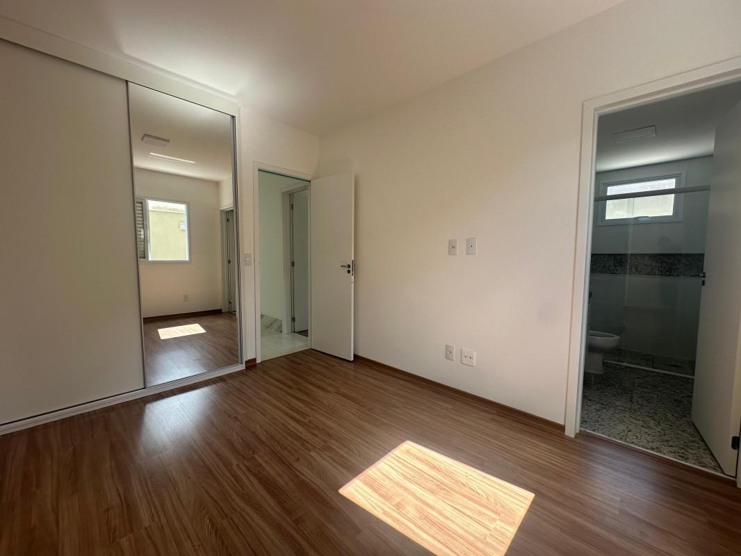 Apartamento, Esplanada, 2 Quartos, 1 Vaga, 1 Suíte