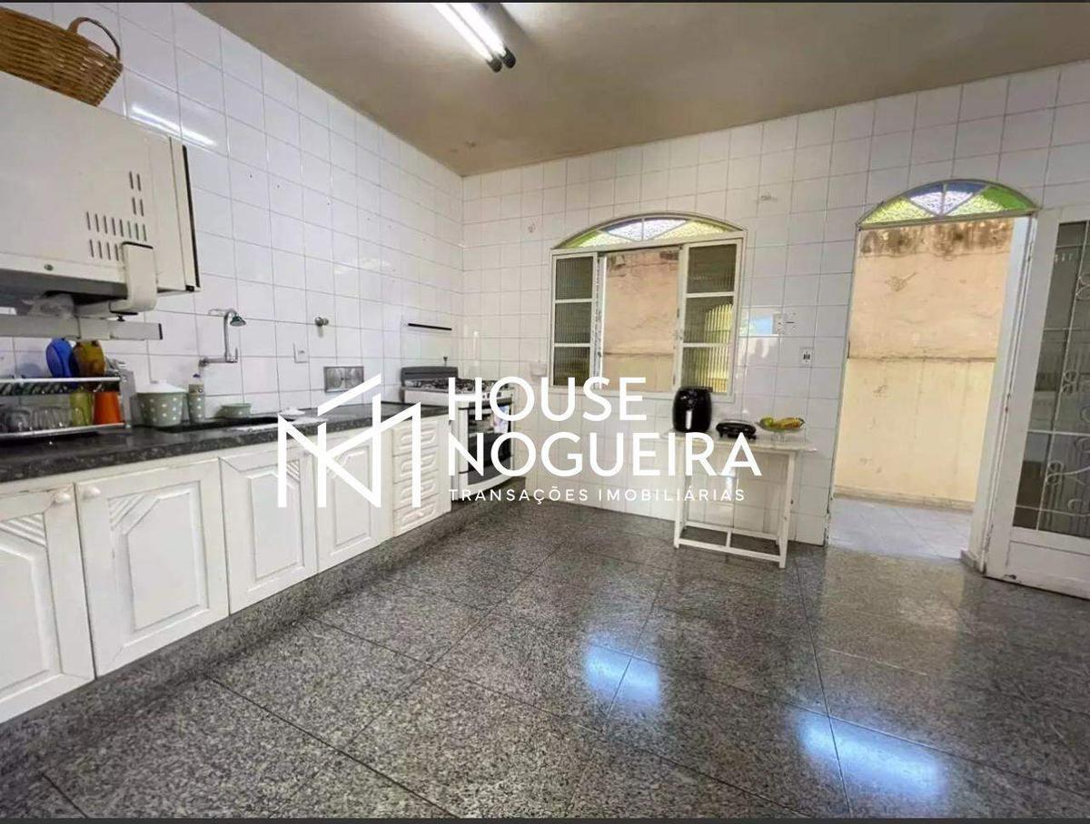 Casa, Tirol, 3 Quartos, 10 Vagas, 1 Suíte