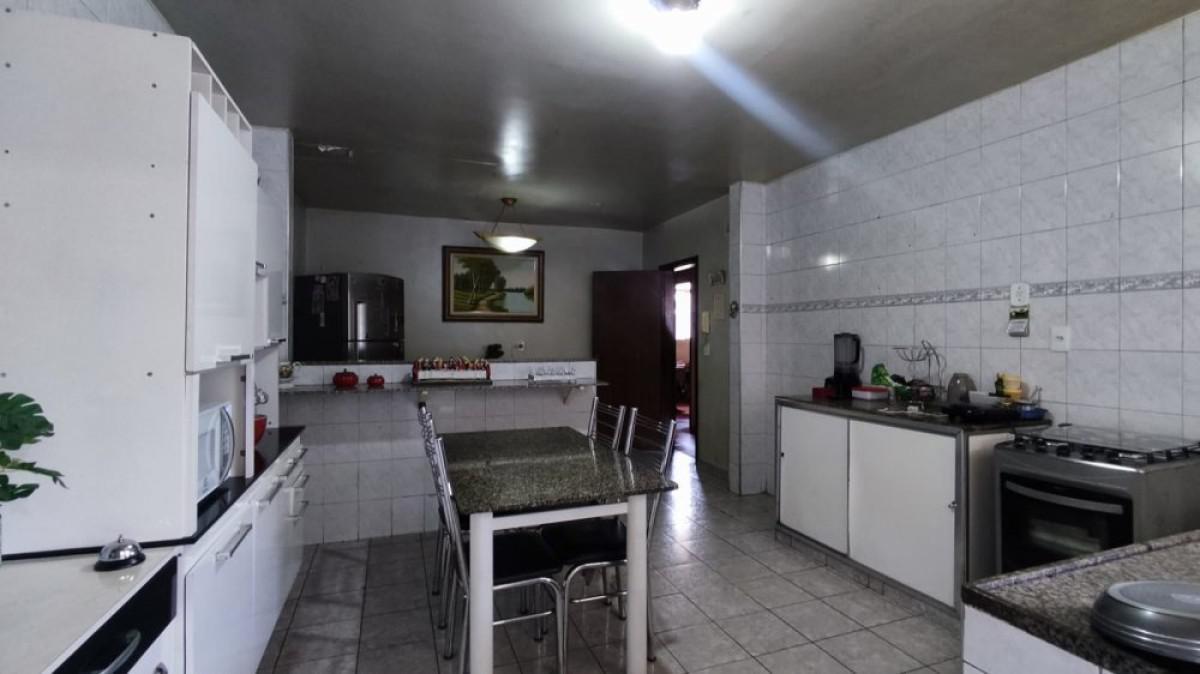 Andar, Teixeira Dias, 0 Quarto, 0 Vaga