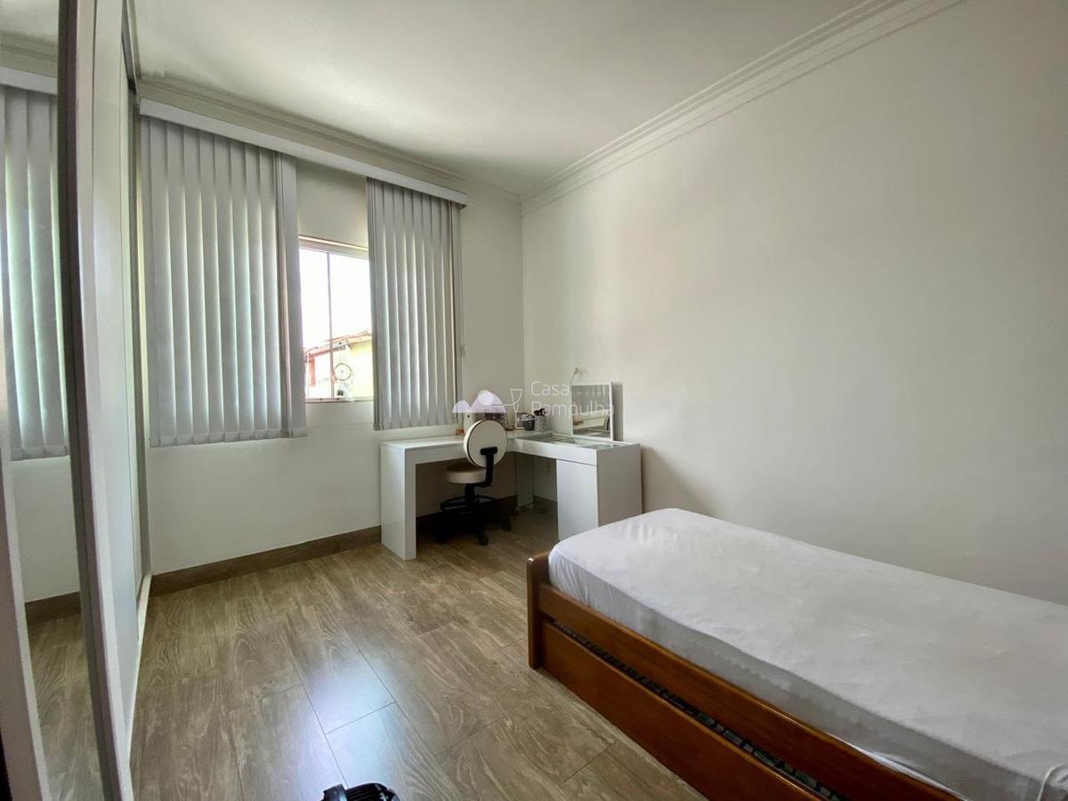 Casa, Céu Azul, 3 Quartos, 5 Vagas, 1 Suíte