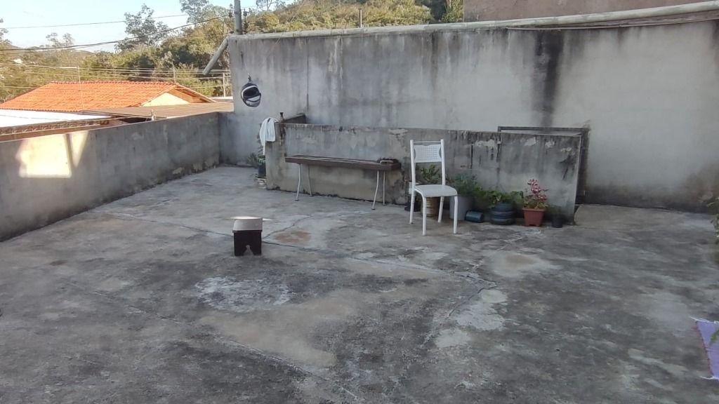 Casa, Mangueiras, 2 Quartos, 2 Vagas