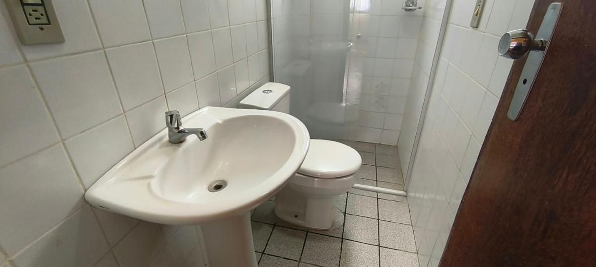 Apartamento, Sagrada Família, 2 Quartos, 1 Vaga, 1 Suíte