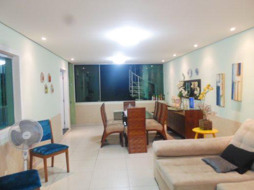 Casa, Planalto, 4 Quartos, 5 Vagas, 2 Suítes