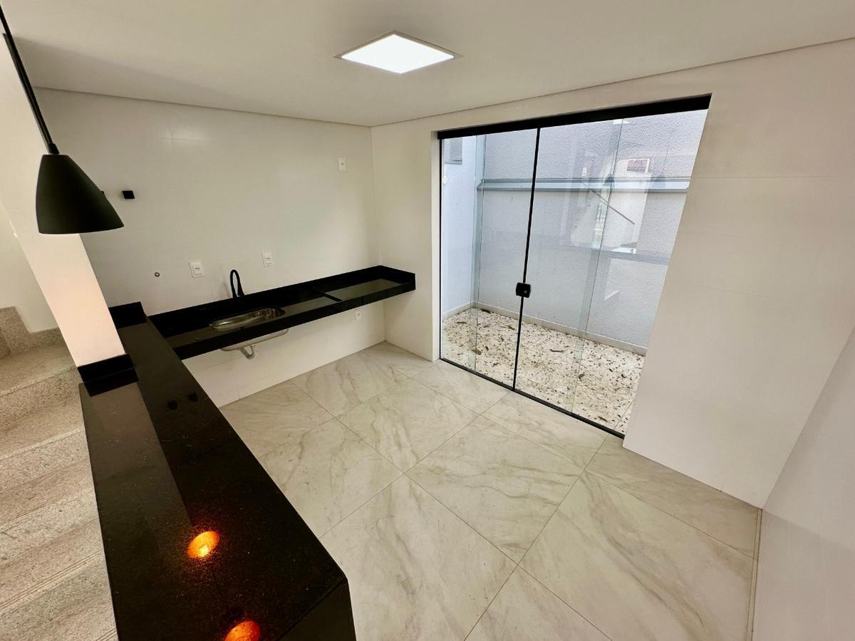 Casa, Planalto, 3 Quartos, 2 Vagas, 1 Suíte