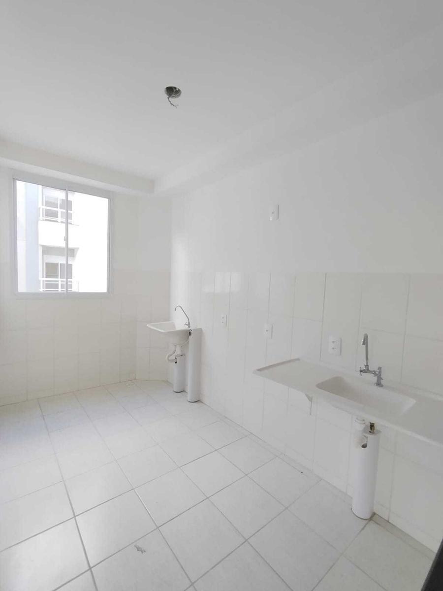 Apartamento, Jardim Vitória, 2 Quartos, 1 Vaga