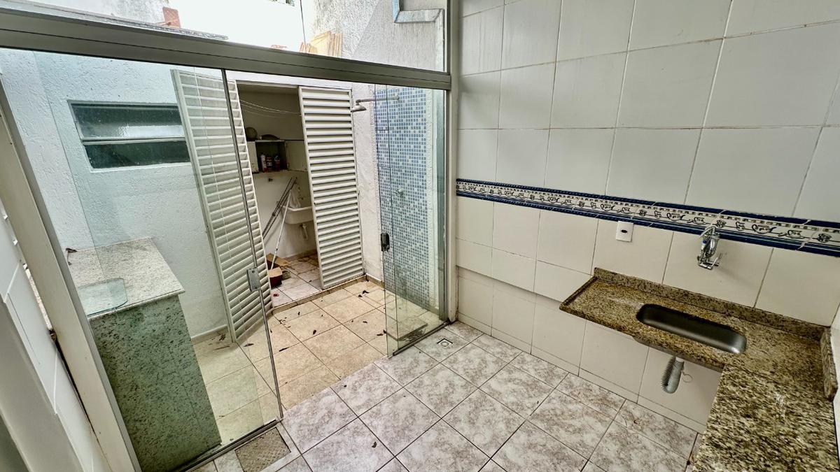 Casa, São Luiz (pampulha), 3 Quartos, 1 Vaga, 1 Suíte