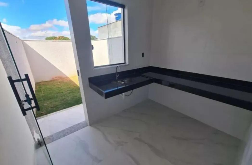 Casa, São João Batista (venda Nova), 2 Quartos, 1 Vaga