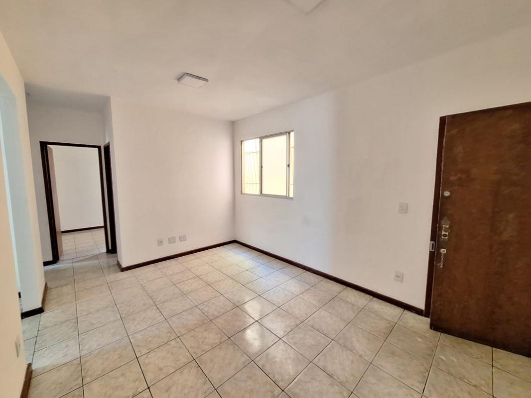 Apartamento, Sagrada Família, 2 Quartos, 1 Vaga, 1 Suíte