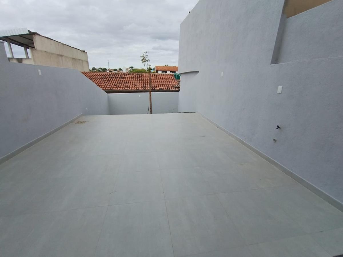 Casa, Jardim Leblon, 3 Quartos, 3 Vagas, 1 Suíte