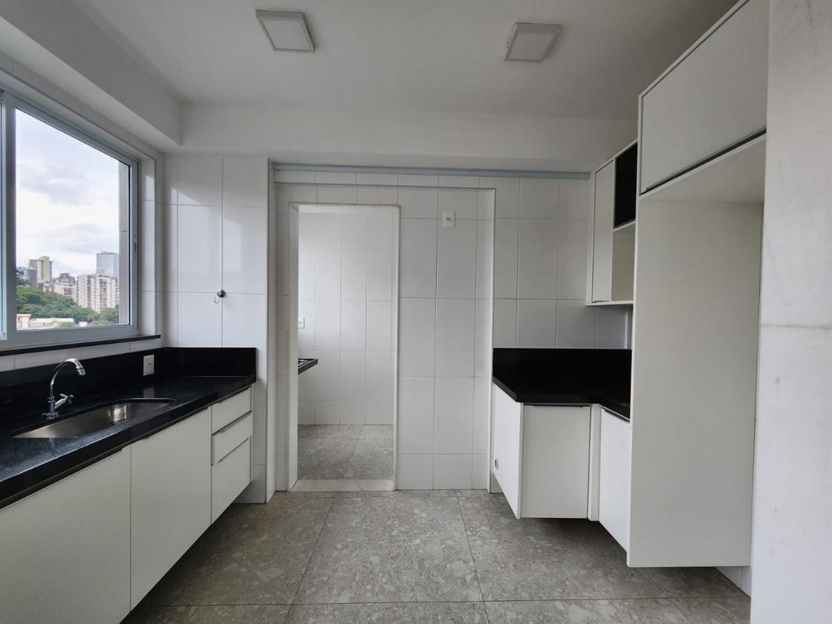 Apartamento, Vila Paris, 3 Quartos, 2 Vagas, 1 Suíte