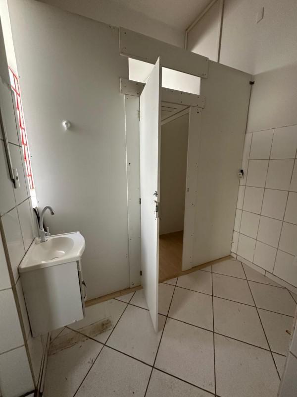 Andar, Centro, 0 Quarto, 0 Vaga