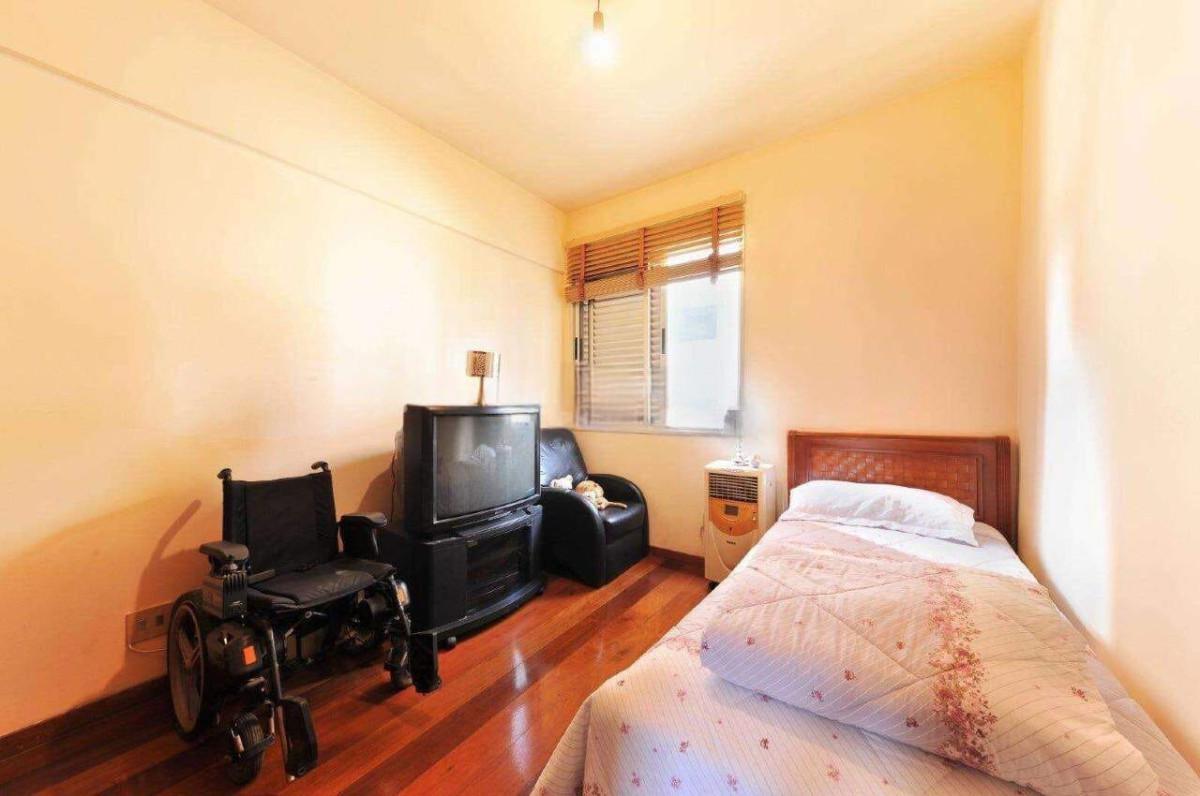 Apartamento, Funcionários, 4 Quartos, 2 Vagas, 1 Suíte