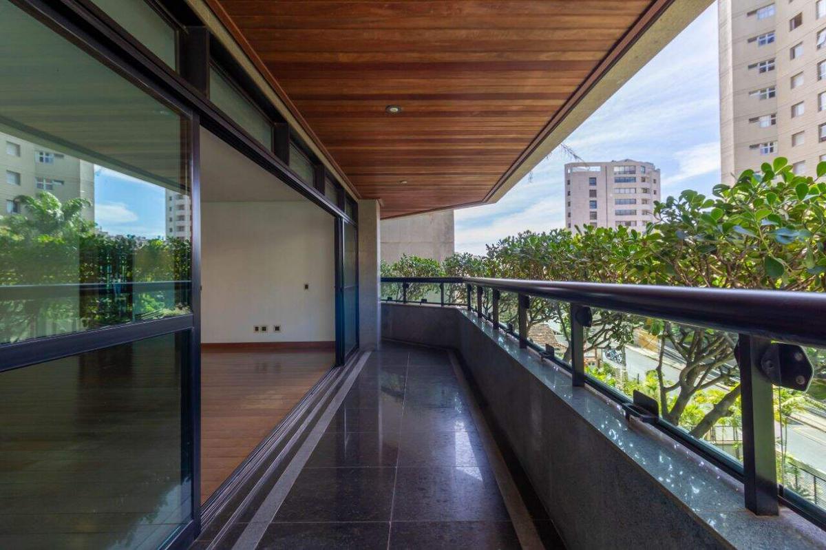 Apartamento, Serra, 4 Quartos, 5 Vagas, 2 Suítes