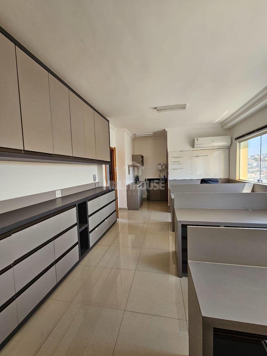 Sala, Santa Mônica, 0 Quarto, 0 Vaga