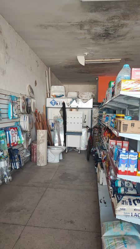 Galpão, Santa Terezinha, 0 Quarto, 2 Vagas